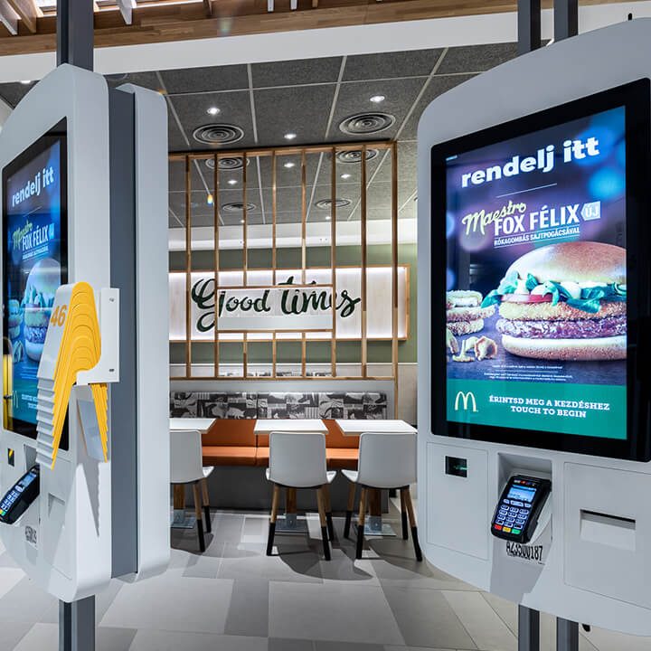 bene_unitatis_mcdonalds_bekescsabaF